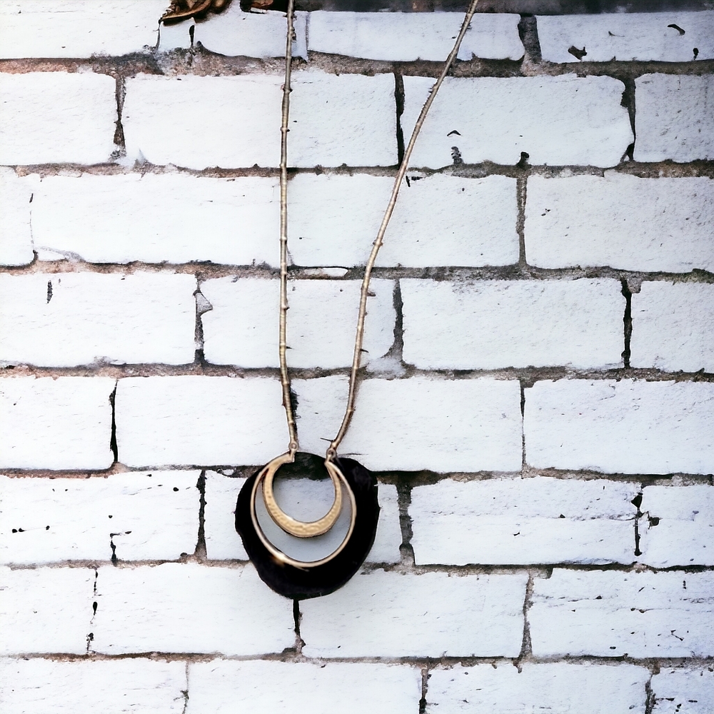 38233 Pendant Necklace